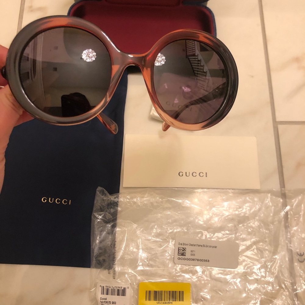 🔥NEW BLOGGERS CHOICE GUCCI RETRO SUNGLASSES 🔥 - Picture 8 of 13